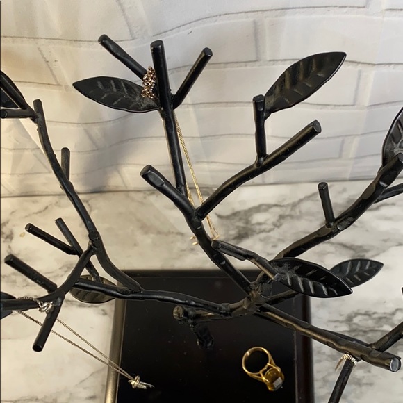 Jewelry Tree - Picture 2 of 3